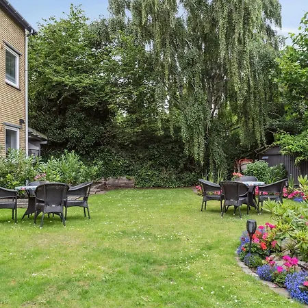 Cosy Apt. In Near Airport- Metro-beach. * Kopenhaga